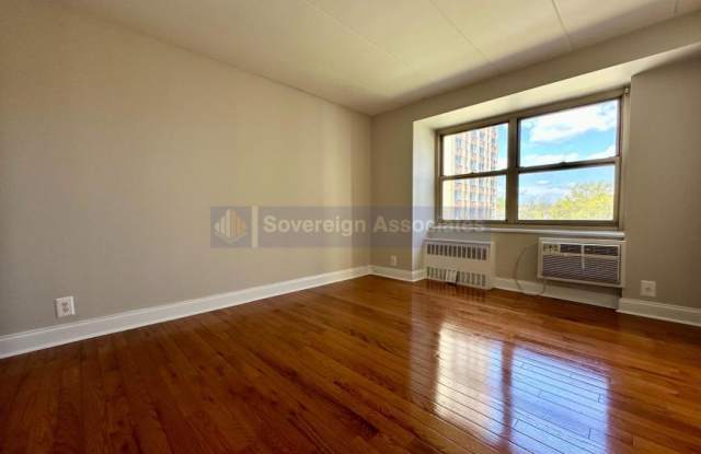 111 North Third Ave photos photos