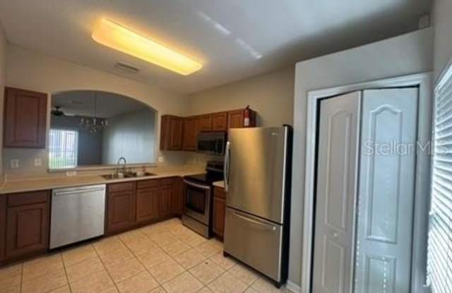 3404 HIGH HAMPTON Circle Gallery 2