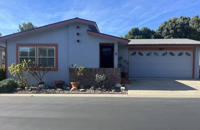 1220 Johnson Dr #4 Gallery 2