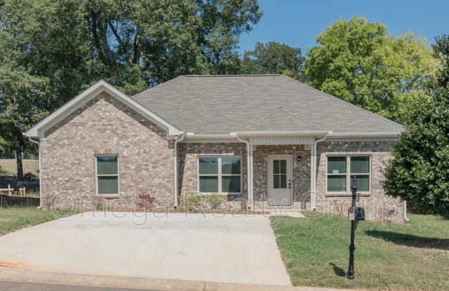 14 Maple Leaf Dr - 14 Maple Leaf Drive, Lincoln, AL 35096