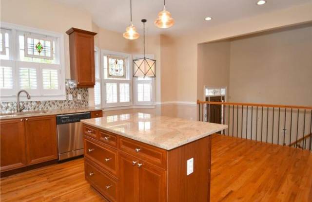 5808 Riverstone Circle Gallery 2