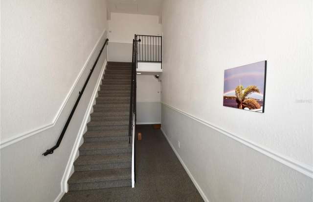 204 POMPANO DRIVE SE Gallery 4