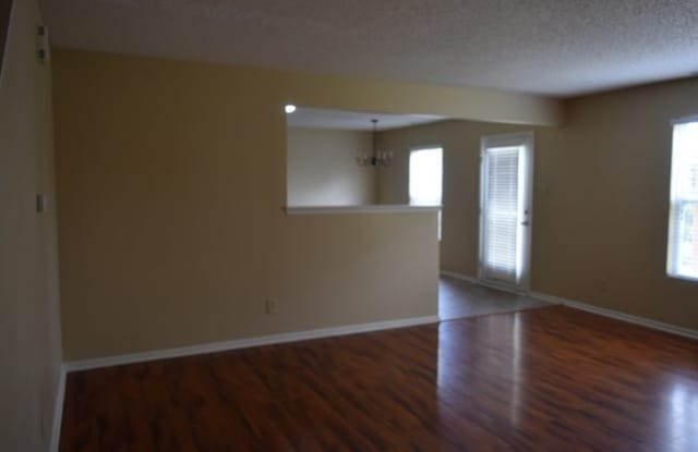 10826 Wymm Lane Gallery 4
