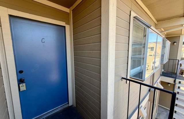 Gated community, 2 bedroom condo in SE Las Vegas Gallery 3