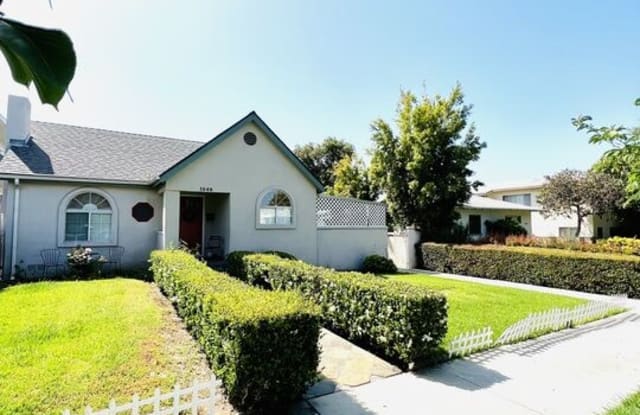 1048 ELM AVE - 1048 Elm Avenue, Glendale, CA 91201