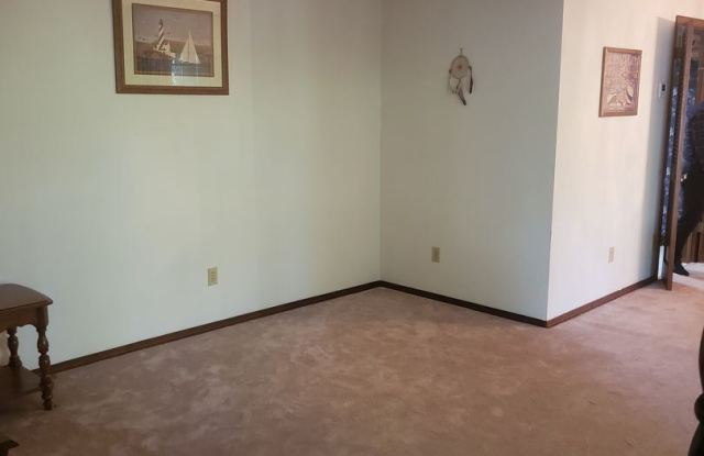 1901 Wren Ct Gallery 4