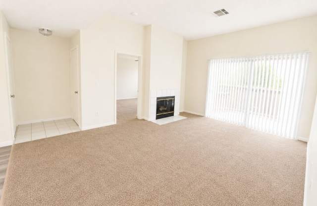 2nd floor condo in west valley Gallery 4