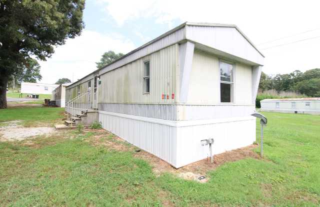 Move-In Ready • 3 Bedrooms • Lawn Care Included! photos photos Move-In Ready • 3 Bedrooms • Lawn Care Included! photos photos