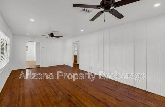 2335 W. Morten Ave. Gallery 3