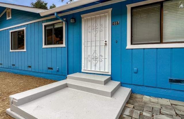 Charming 3-Bedroom Lake Berryessa Home Gallery 4