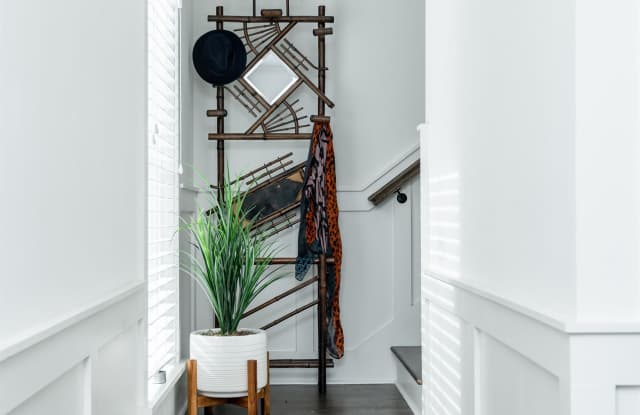 772 Rutledge Avenue - C Gallery 4