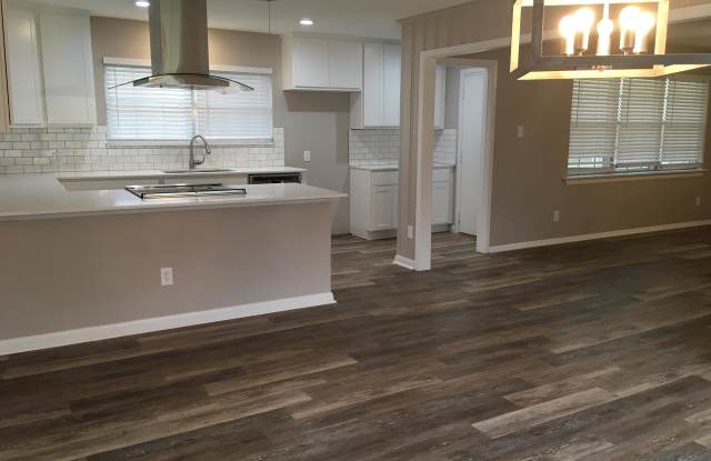 1207 Ridgewood Terrace - 1207 Ridgewood Terrace, Arlington, TX 76012