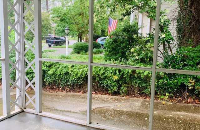 1312 Duplin Road Gallery 4