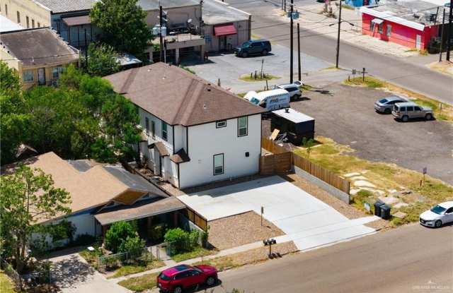 208 S Kansas Avenue Gallery 2