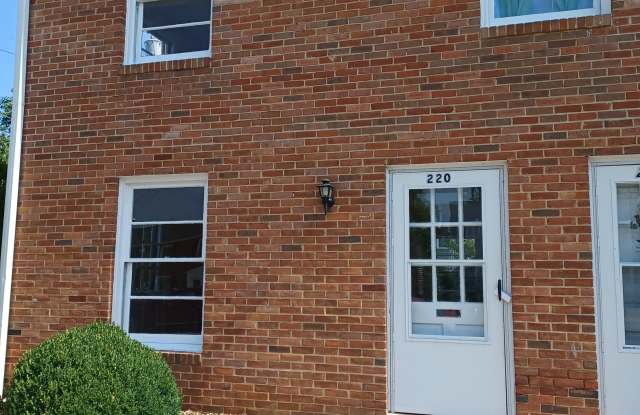 220 E. Whitlock Avenue - 1 - 220 East Whitlock Avenue, Winchester, VA 22601 220 E. Whitlock Avenue - 1 - 220 East Whitlock Avenue, Winchester, VA 22601