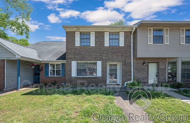 2229 Cheshire Dr photos photos