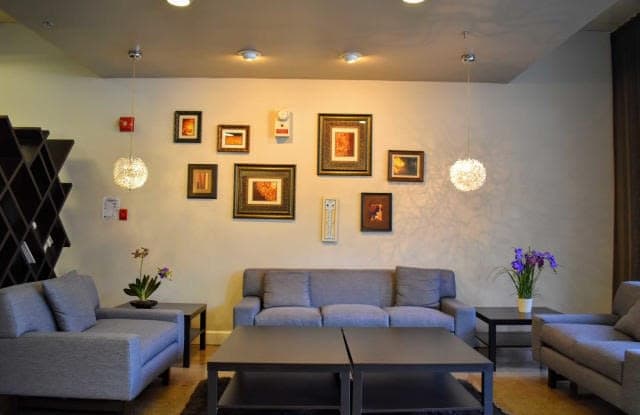Hollywood Place photos photos
