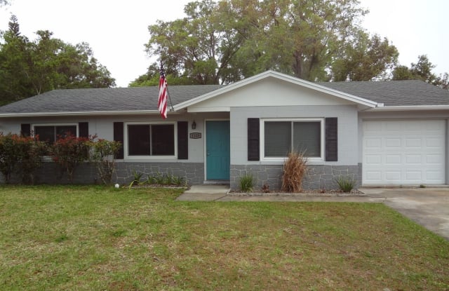 1103 E Minnasota Ave - 1103 East Minnesota Avenue, DeLand, FL 32724