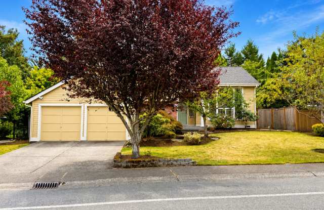 Beautiful Summer Ridge Home in Sammamish – Spacious, Updated & Fenced Yard photos photos