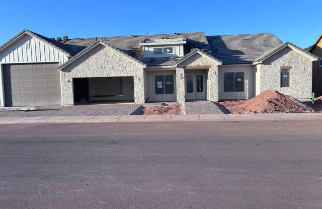 Gorgeous single story with 2 gathering rooms plus Pool and RV Garage photos photos Gorgeous single story with 2 gathering rooms plus Pool and RV Garage photos photos