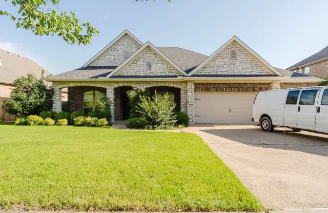 1500 SW Wisteria Avenue photos photos