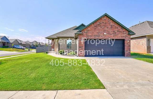 LIMITED TIME: 50% OFF FIRST MONTH’S RENT Magnificent 3BD/2BTH home in Council Ridge photos photos