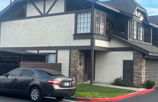 Charming 3-Bed/2.5-Bath Townhome with 2-Car Garage in Garden Grove photos photos