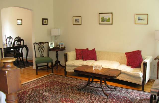 3622 WHITEHAVEN PARKWAY NW Gallery 3
