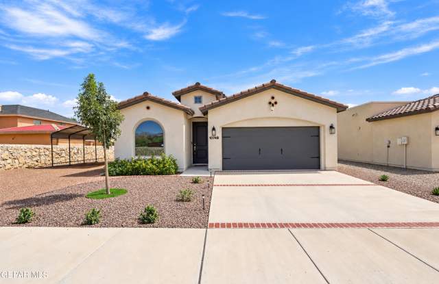 10748 WALDEN POND Street Gallery 1