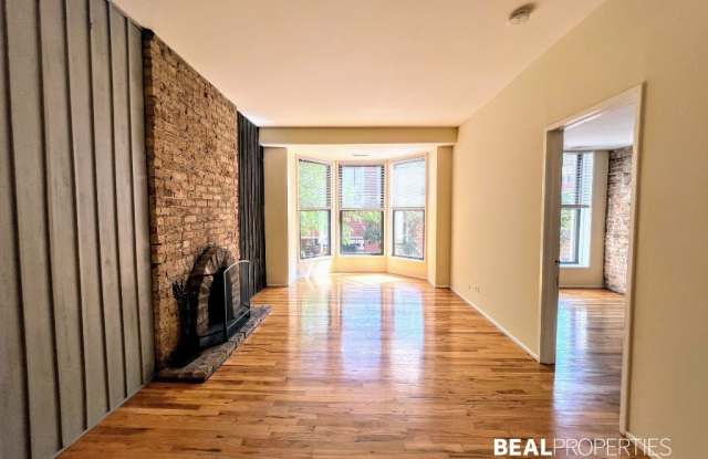 604 W Surf St photos photos