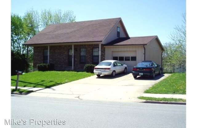 1713 Forum Dr - 1713 Forum Drive, Rolla, MO 65401