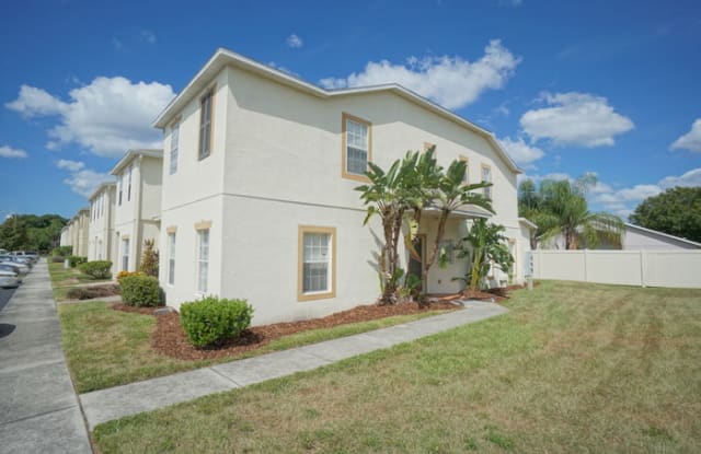 12958 Kings Crossing Dr - 12958 Kings Crossing Drive, Gibsonton, FL 33534