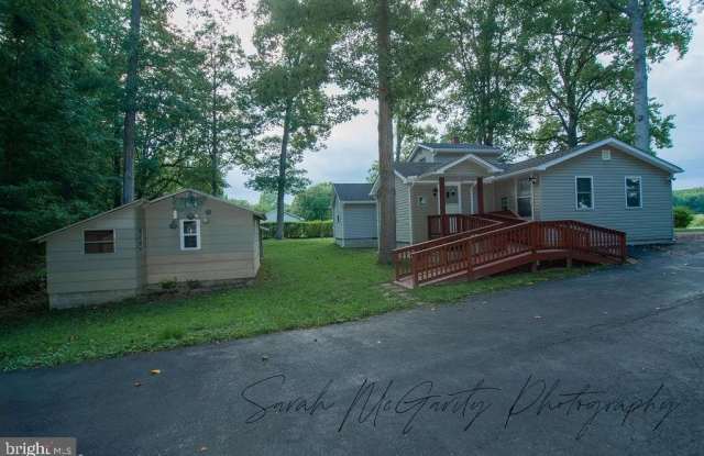 910 SHARON HILL Road Gallery 4
