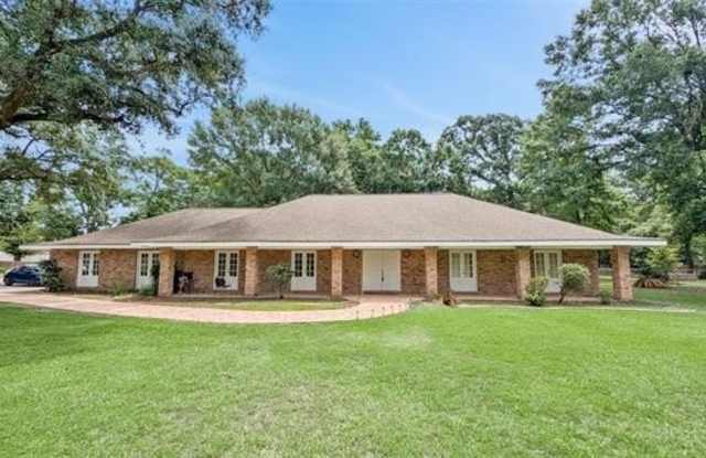 61258 N MILITARY Road photos photos