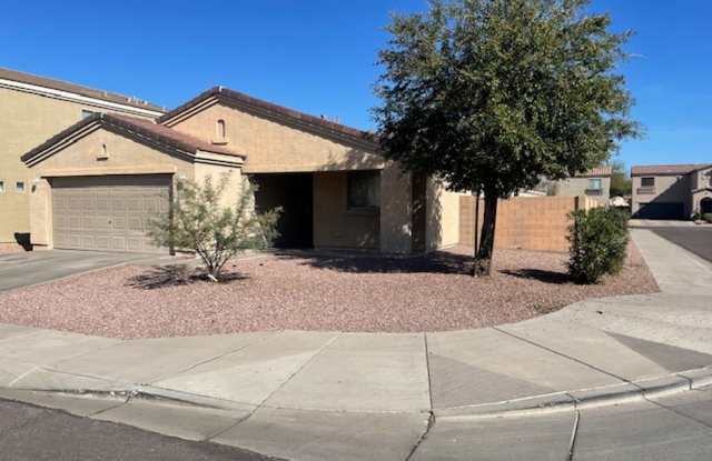 3 Bedroom - 2 Bath - 1310 Sq. Ft. - Amber Ridge Heights - Phoenix - 3728 West Fremont Road, Phoenix, AZ 85041