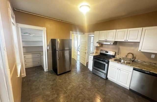 42 Calvin St. photos photos
