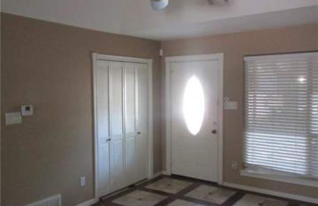 4741 Forest Wood Drive Gallery 4