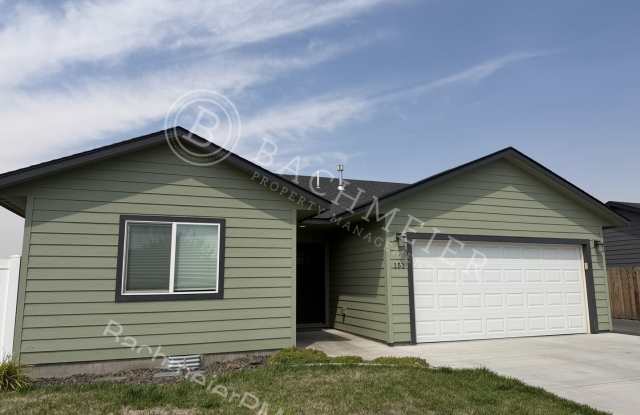 Beautiful Newer 3-Bedroom, 2-Bathroom Single-Family photos photos