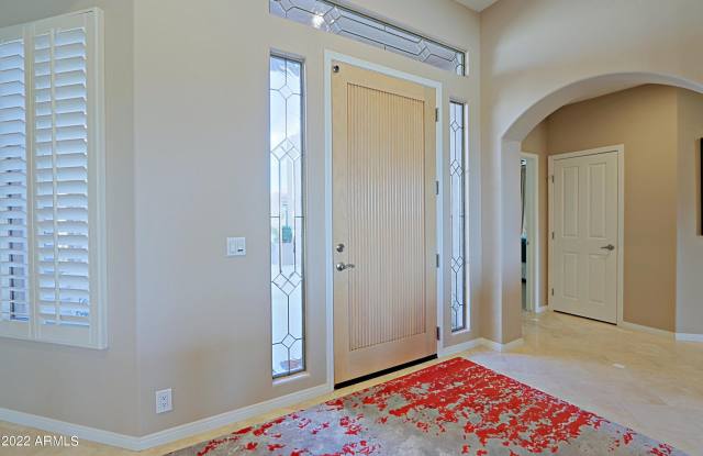 6751 E AMBER SUN Drive Gallery 4