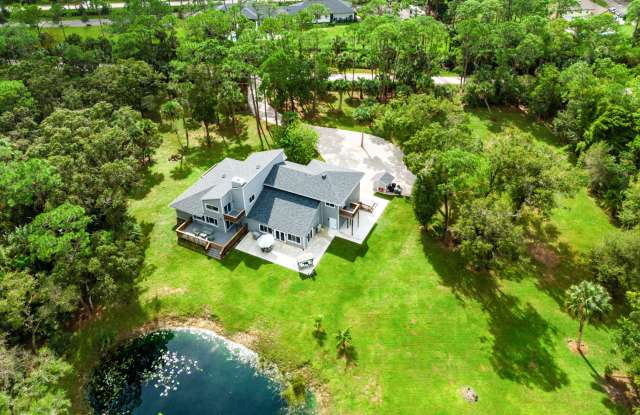 12151 Old Indiantown Road Gallery 3
