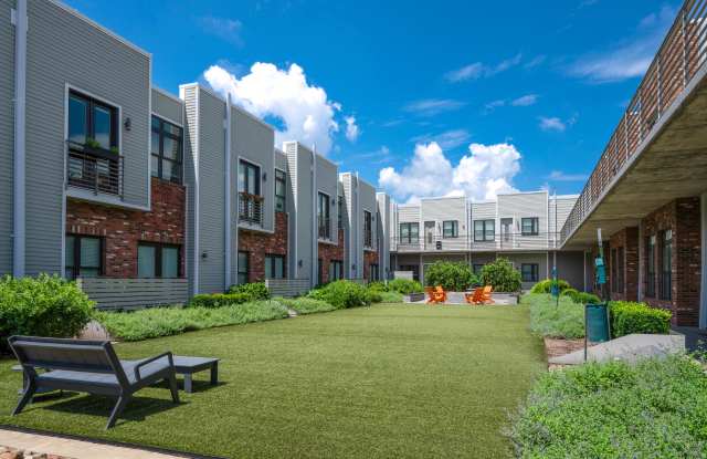 2100 Acklen Flats Gallery 1
