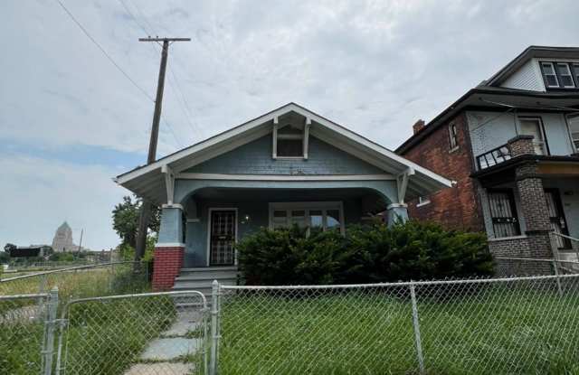 1125 Pingree Street photos photos