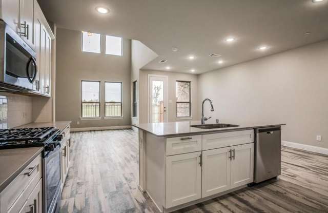 6428 Hermosa Drive Gallery 3