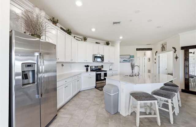 10047 CROOKED CREEK Drive Gallery 4