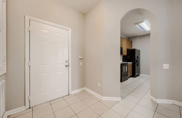 APARTMENT IN THE METROWEST AREA! Gallery 4