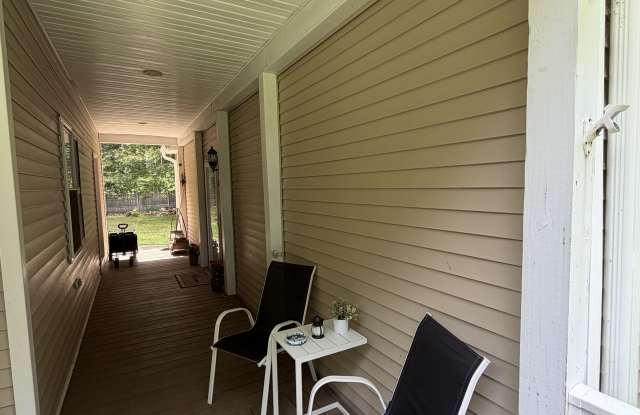 4 Lake Drive Gallery 1