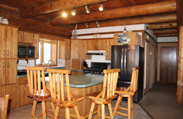 42673 U.S. 212 Gallery 2