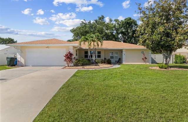 5776 AUGUSTA Circle Gallery 2