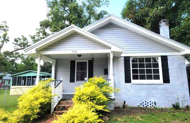 715 East 35th Street photos photos