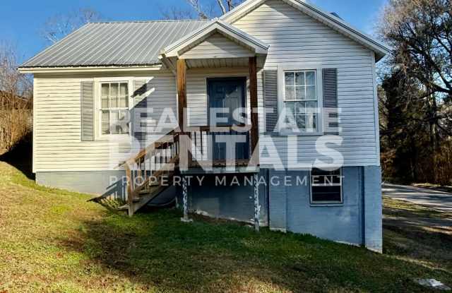 2 West Tuscaloosa Avenue photos photos